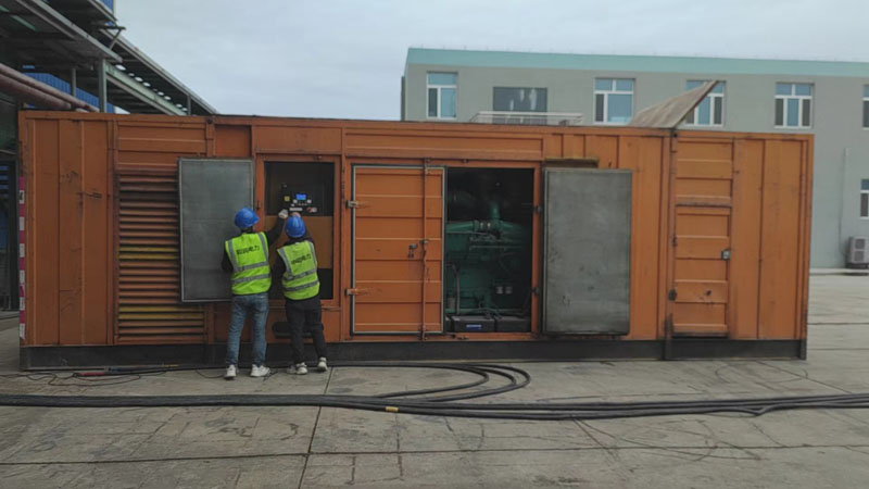 东兰如何检查柴油发电机组的机油油位?